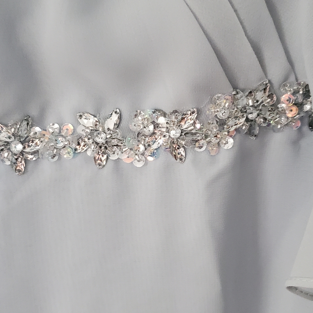 Dress - Picture 3 of 5